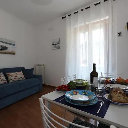 Lägenhet Casa Di Flo *
